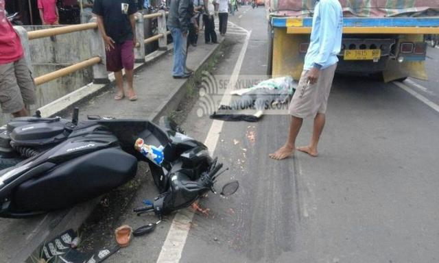 Motor Terlindas Truk Cilacap Serayunews