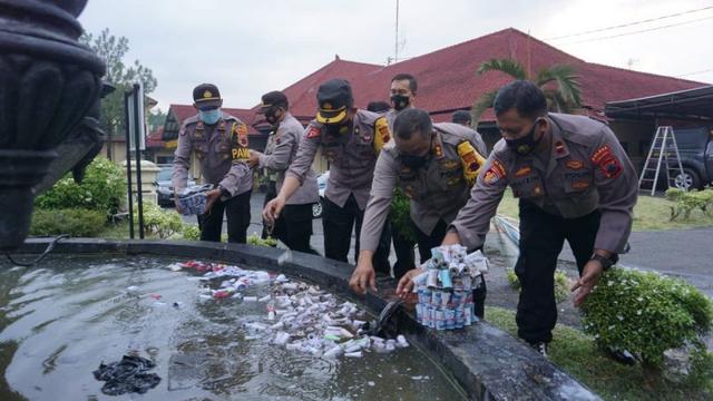 polres purbalingga menyita petasan, serayunews, serayu news, berita terkini, berita hari ini