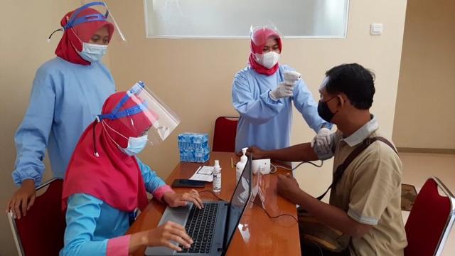 vaksinasi, covid-19, virus corona,serayunews, serayu news, berita terkini, berita hari ini