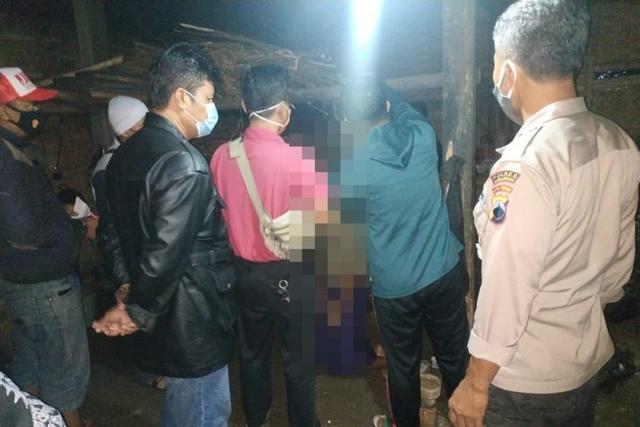bunuh diri, gantung diri, gantung diri di dapur, kaligondang, serayunews, serayu news, berita terkini, berita hari ini