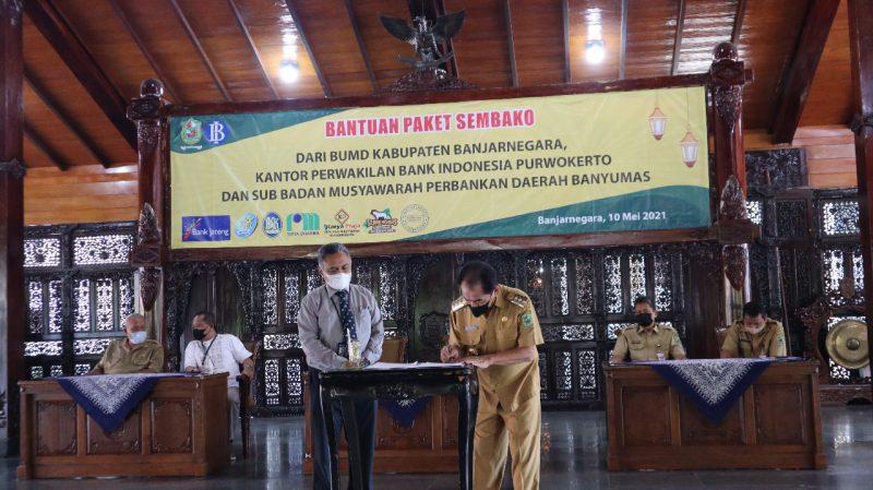 bantuan sembako banjarnegara, bank indonesia, bumd peduli, serayunews, serayu news, berita terkini, berita hari ini