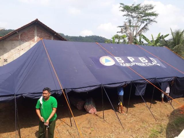 tanah gerak dusun pagergunung, tanah bergereak gandrungmangu cilacap, serayunews, serayu news, berita terkini, berita hari ini