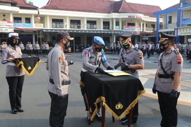 serah terima jabatan kepala bagian operasi, mapolres cilacap, serayunews, serayu news, berita terkini, berita hari ini
