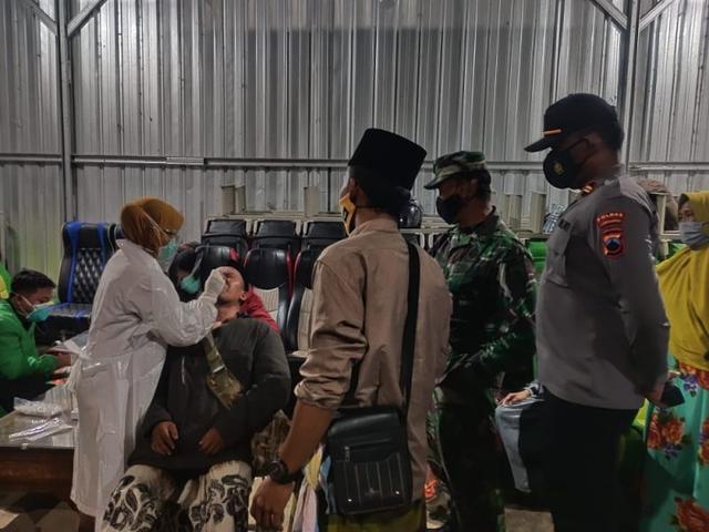penolakan tes rapid antigen para peziarah asal kutasari, serayunews, serayu news, berita terkini, berita hari ini