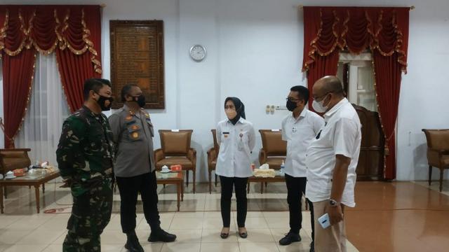 Pemberlakukan Pembatasan Kegiatan Masyaraka, ppkm purbalingga, antisipasi covid-19, corona virus, covid-19, serayunews, serayu news, berita terkini, berita hari ini, larangan pesta pernikahan ,larangan hajatan, penutupan tempat wisata