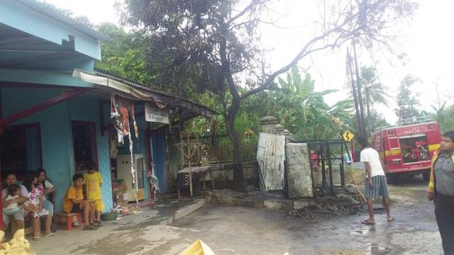 kebakaran kios bensin cipari, desa mulyadadi, kecamatan cipari, korek api, serayunews, serayu news, berita terkini, berita hari ini, cilacap, kebakaran