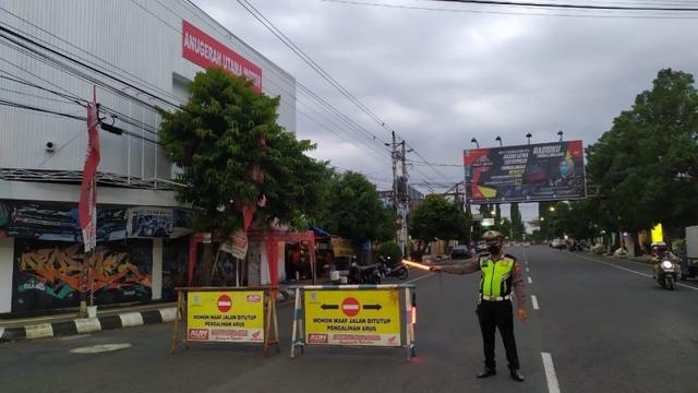 penyekatan jalan purbalingga, gerakan purbalingga di rumah saja, serayunews, serayu news, berit aterkini, berita hari ini, ppkm darurat, ppkm darurat jawa bali, purbalingga