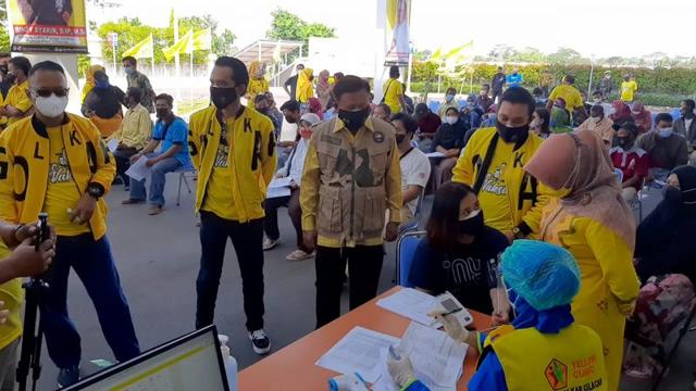 vaksinasi dpd golkar, dpd partai golkar cilacap, vaksinasi covid-19, corona virus, covid-19, serayunews, serayu news, berita terkini, berita hari ini, rs priscilla medical center sampang, sampang, cilacap