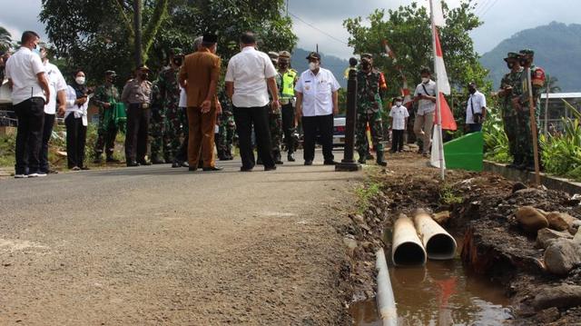 pipanisasi desa ponjen, karanganyar, purbalingga, serayunews, serayu news, berita terkini, berita hari ini, tmmd sengkuyung tahap 2 tahun 2021