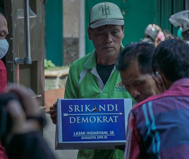 Srikandi Partai Demokrat, Srikandi Partai Demokrat berbagi, idul adha 2021, idul adha 1442 h, serayunews, serayu news, berita terkini, berita hari ini, banjarnegara
