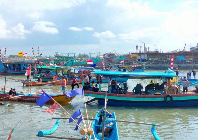 sedekah laut 2021, sedekah laut cilacap, berita terkini, berita hari ini, cilacap