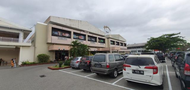 Gambar gedung bioskop di Purwokerto, Rajawali