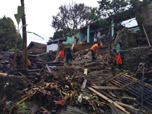 Longsor Banyumas