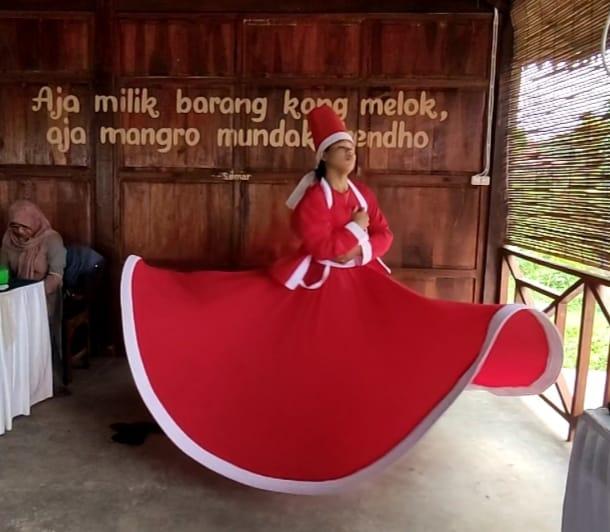 Tarian Sufi