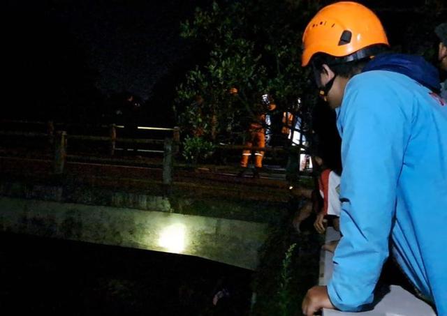 jembatan Sungai Pelus di Kelurahan Arcawinangun, Kecamatan Purwokerto Timur