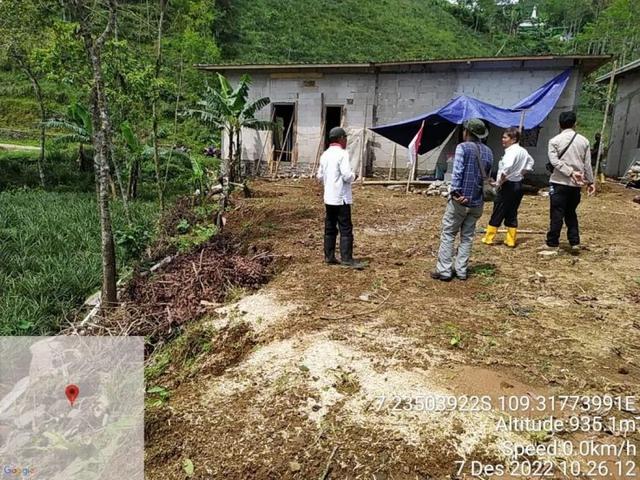 Tanah gerak desa Siwarak purbalingga