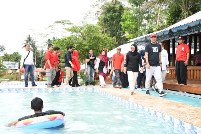 Objek wisata Purbalingga, kolam renang fix 2