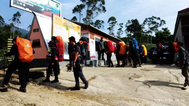 Pendakian Gunung Slamet