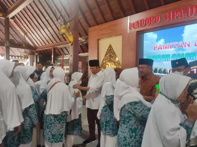 Jemaah calon haji Banyumas