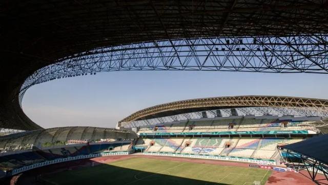 Stadion Wibawa Mukti Cikarang