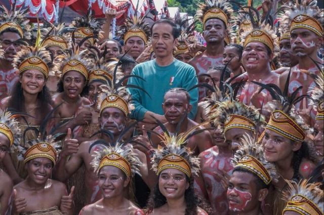 Papua Street Carnival
