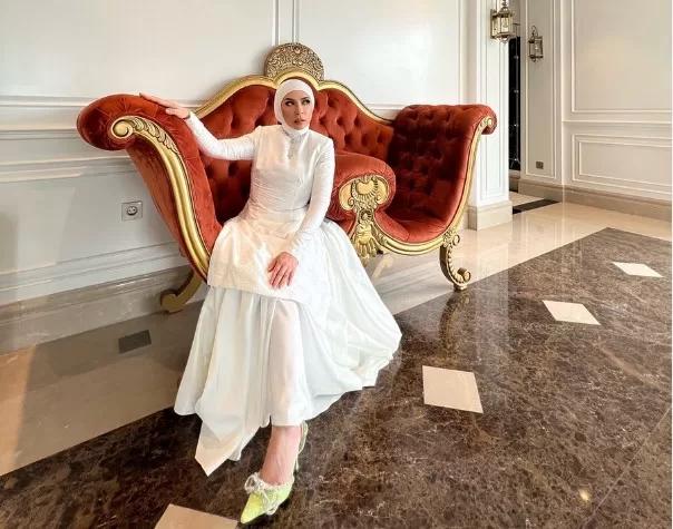 Melly Goeslaw Layangkan Somasi