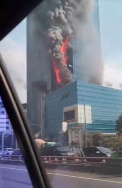 Kebakaran di K-link Tower