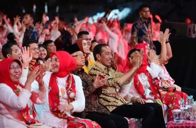 Pergelaran angklung terbesar