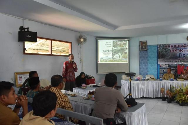 Desa Kalimendong