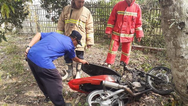 Motor terbakar
