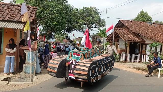 karnaval desa perambakan