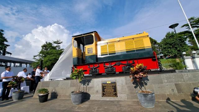 Monumen lokomotif