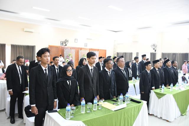 anggota panitia pemilihan kecamatan