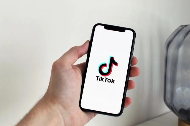 cara melihat riwayat pesanan di TikTok Shop