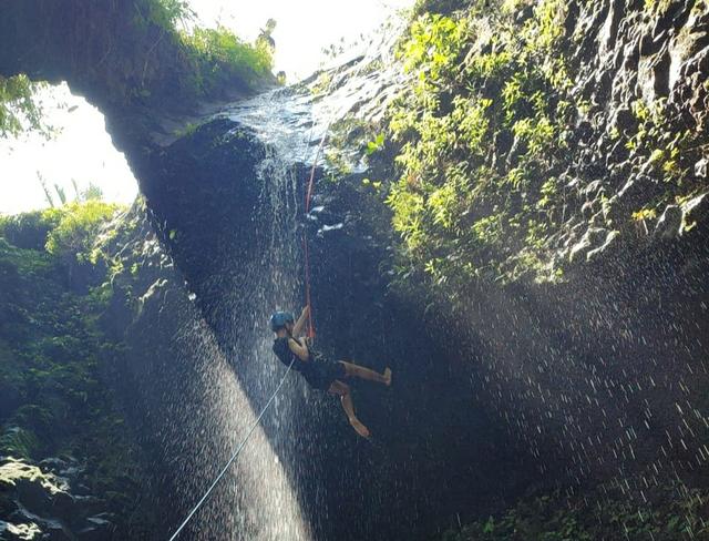 Canyoning