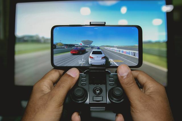 Cara mencegah HP cepat panas saat bermain game