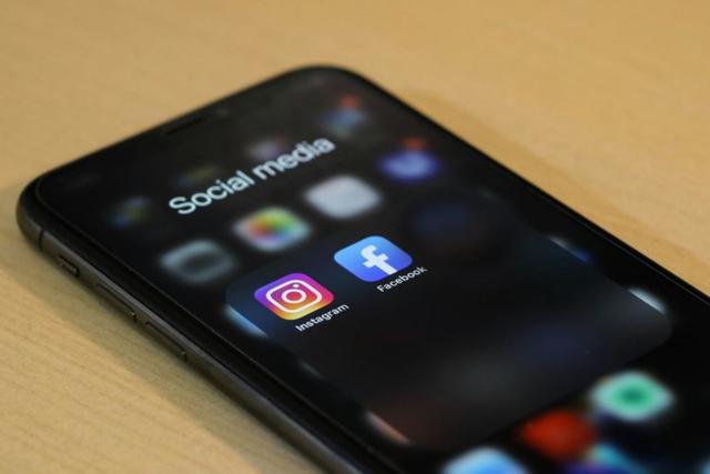 Cara menghapus semua postingan di Facebook