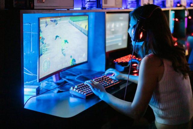 Cara naik kelas di Sakura School Simulator