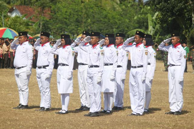 10 langkah pengibaran bendera