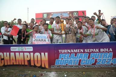 Piala Bupati