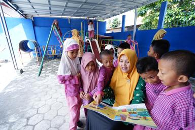 Bantuan pendidikan