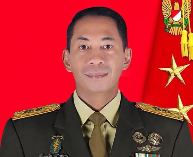 Mayjen TNI Novi Helmy Prasetya