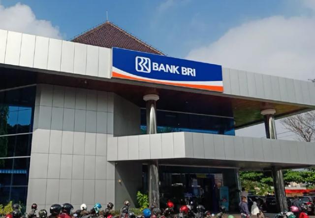 jadwal operasional bank