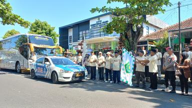 150 orang pemudik kembali ke Jakarta