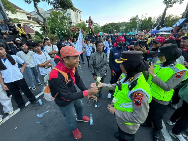 aksi may day di jateng