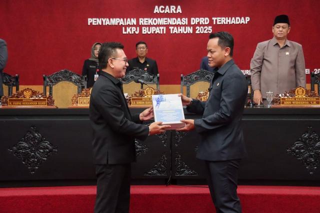 bupati fahmi
