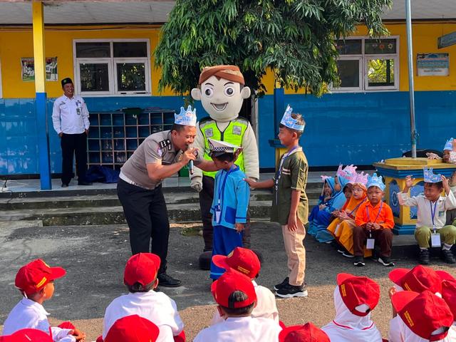 sosialisasi tertib lalu lintas