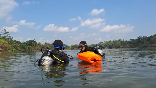 tenggelam sungai serayu