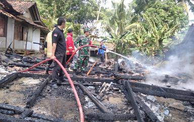 Kebakaran di Cilacap