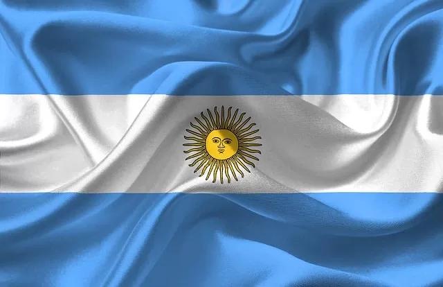 Argentina tertahan